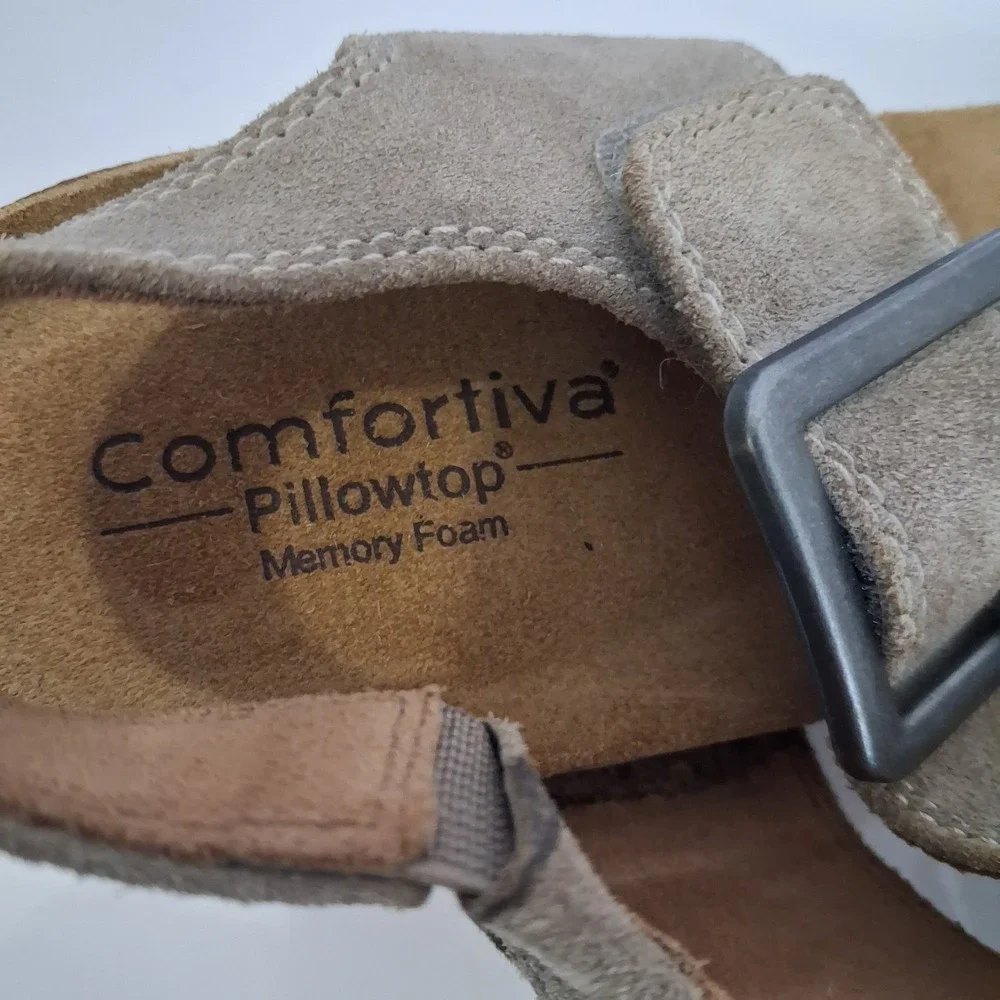 Comfortiva Kaelin Wedge Suede Tan Sandals Comfortable Everyday Memory Foam 8.5